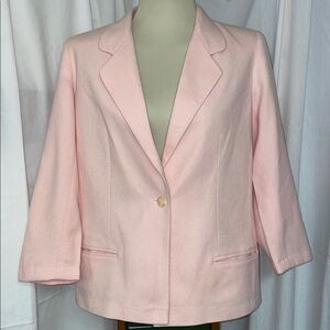 Tower Hill Collection Light Pink Wool Lined Blazer. Size 14. Front Pockets.
